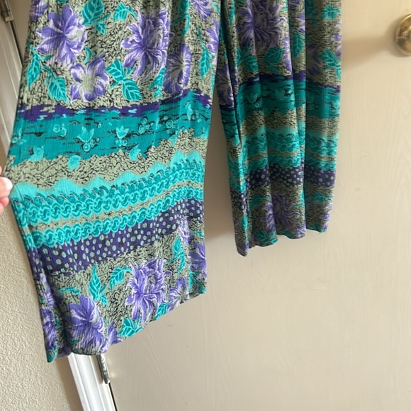 Vintage Casual Studio Floral Botton-up Jumpsuit - Picture 3 of 7